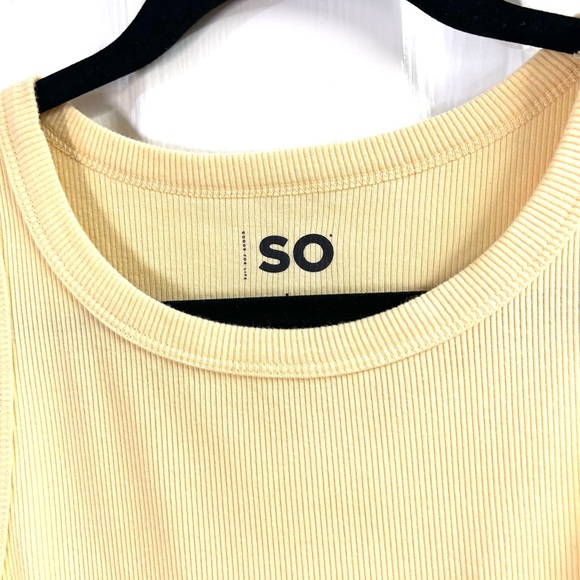 3/$12! Yellow SO ribbed spring and summer large tank top. - Picture 4 of 4